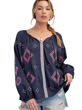898:  EASEL NWT TOP DARK NAVY (H29)